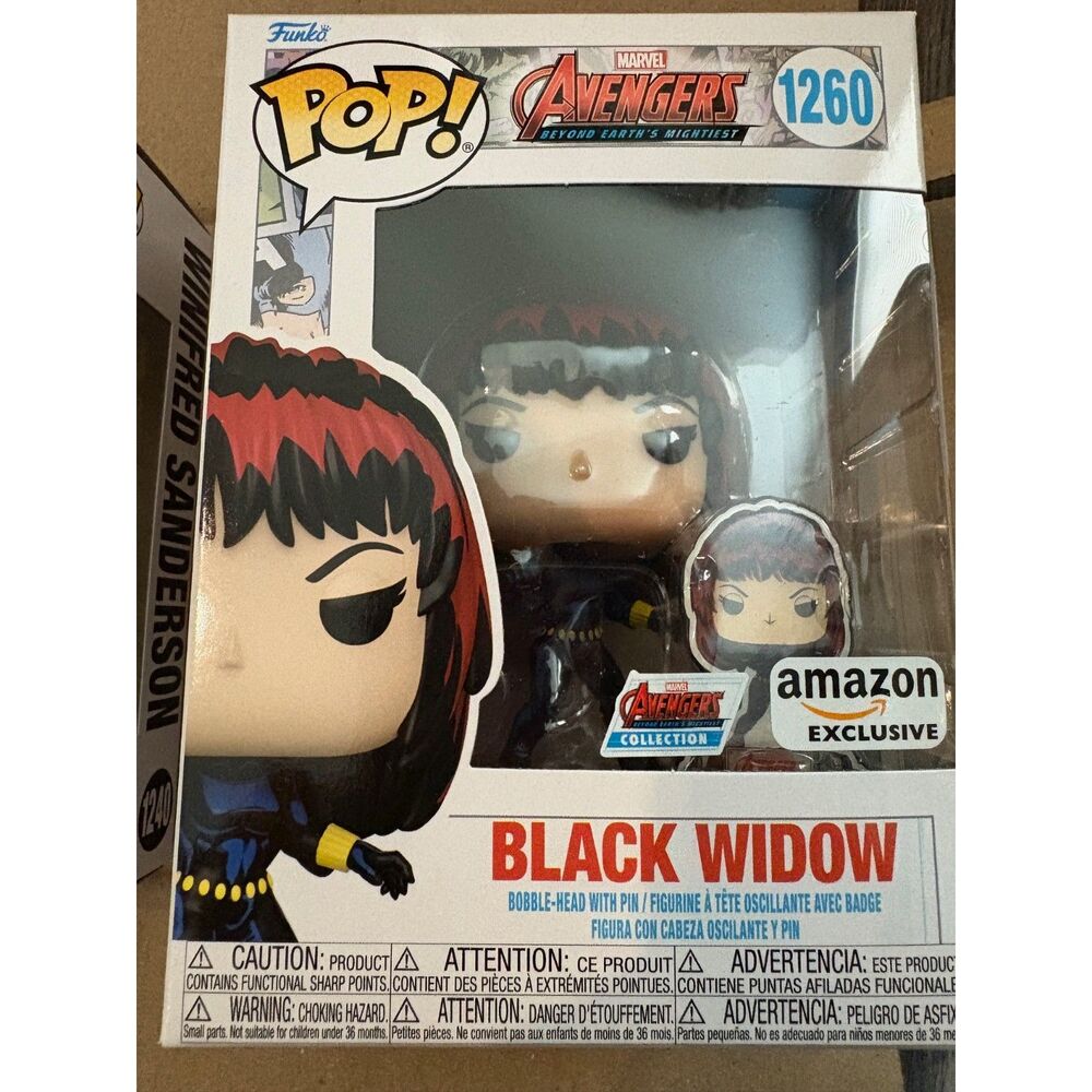 BNIB with Protector Funko Pop Avengers Black Widow w/Pin #1260 Amazon Exclusive